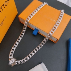 Louis Vuitton Necklaces